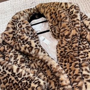 NWT Anthropologie Leopard Faux Fur Coat | BRAND NEW | Soft & Stunning!!